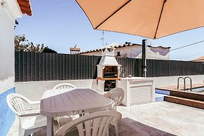 Alentejo Poolside By Gt House