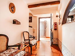 Oliveira s Houses By Gthouse