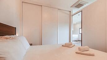 Trendy Apartment River View By Gthouse