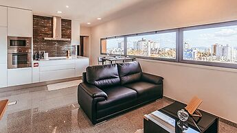 Trendy Apartment River View By Gthouse