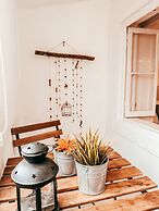 Typical Lisbon Apartment By Gt House