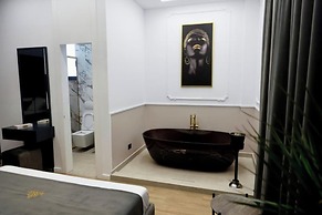 Hotel Monaco