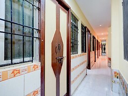 Deluxenimalan Residency