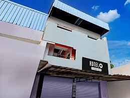 Deluxenimalan Residency