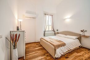 Volte Lake House