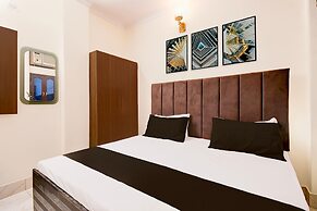 Classic With Balconyhotel Parv