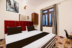 Classic With Balconyhotel Parv
