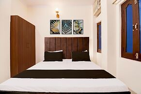 Classic With Balconyhotel Parv