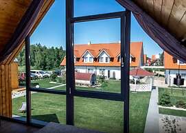 Luxury Holiday Home With Terrace, Sauna, Jacuzzi