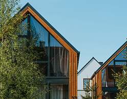 Luxury Holiday Home With Terrace, Sauna, Jacuzzi