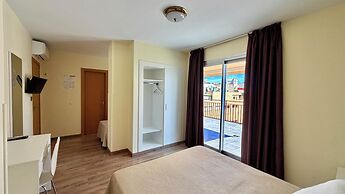 Hotel Celymar