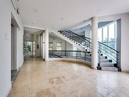 Deluxegvs Homes