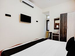 Deluxeannakilly Tower Guest House