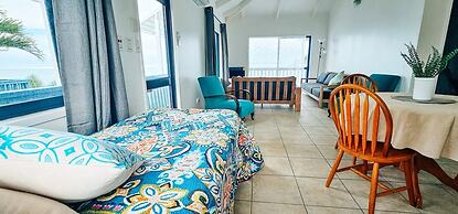 Toreaiva Beachfront Studios