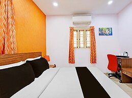 Deluxevijaya Residency