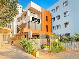 Deluxevijaya Residency