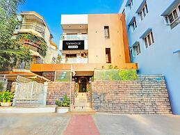 Deluxevijaya Residency