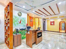 Deluxevijaya Residency