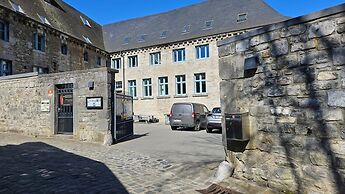 Spacious Durbuy Apartment for 6