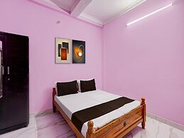 Deluxes K Vinoth Mahal