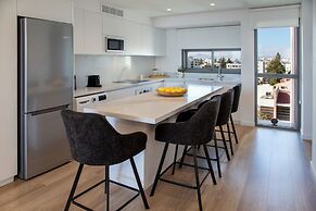 L RESIDENCES & Suites