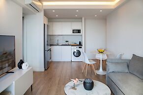 L RESIDENCES & Suites