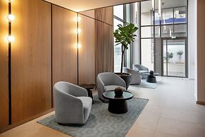 L RESIDENCES & Suites