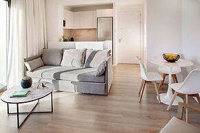 L RESIDENCES & Suites