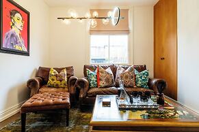 Beautiful 5 Bedroom Home in Evesham