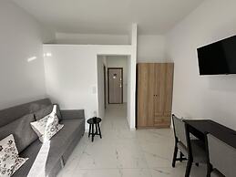 Loutra Suites Sunlit Cove Studio