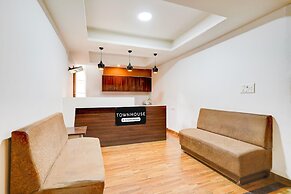 Super Townhouse Whitefield Bangalore