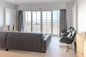 Apartment on Belgian Coast With Sea Views