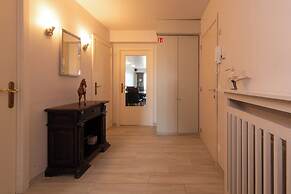 Apartment in Middelkerke With Sea View