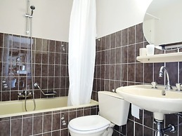 Apartment in Middelkerke With Sea View
