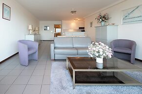 Apartment in Middelkerke, Beach Views