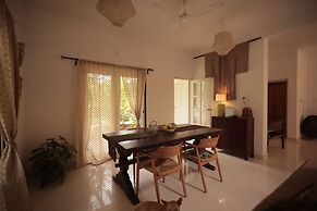 ELIVAAS Palliath House-1-Room