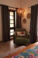 ELIVAAS Palliath House-1-Room