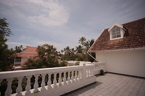 ELIVAAS Palliath House-1-Room