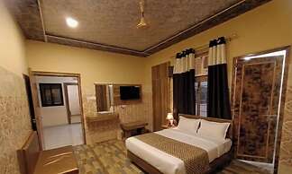 Chhabra Hotel Kanpur