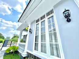 Villa Lodji Tentrem by Abiza