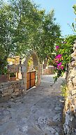 Feli Eski Datca Adult Only +9