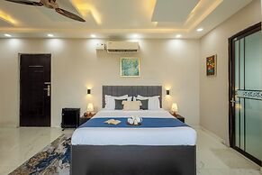 ELIVAAS Aarul Farm 4BHK Villa with Pool