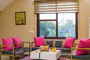ELIVAAS Aarul Farm 4BHK Villa with Pool