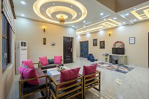 ELIVAAS Aarul Farm 4BHK Villa with Pool