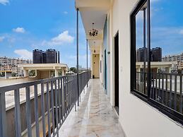 Deluxesree Residency