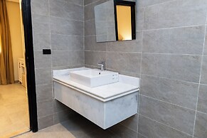 Lurette Hotel