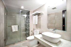 Royal Mark Hotel
