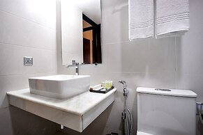 Royal Mark Hotel