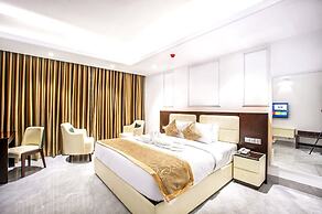 Royal Mark Hotel