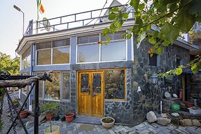 ELIVAAS Zephyr Sierra 2-BHK Hillside